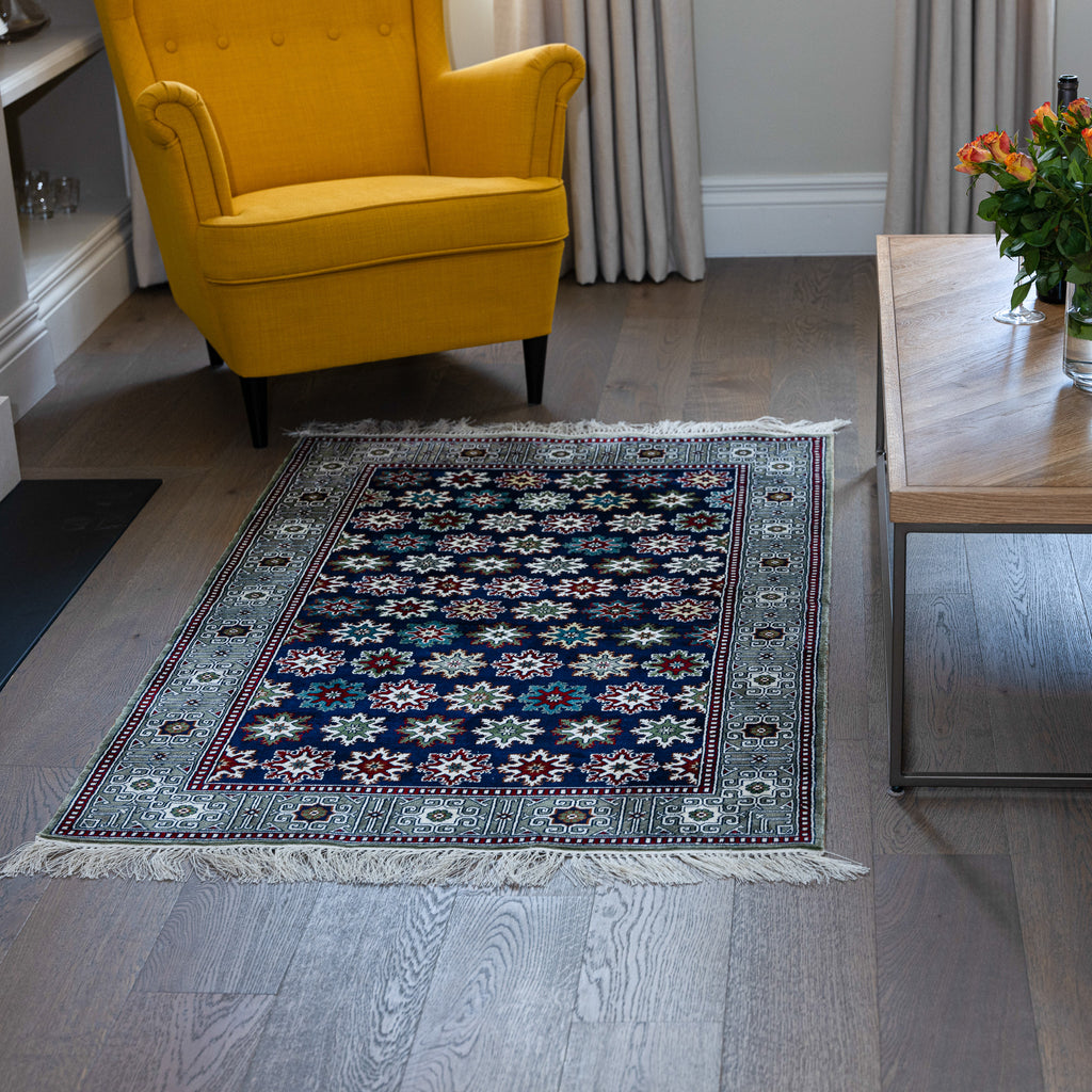"Takiya" silk carpet