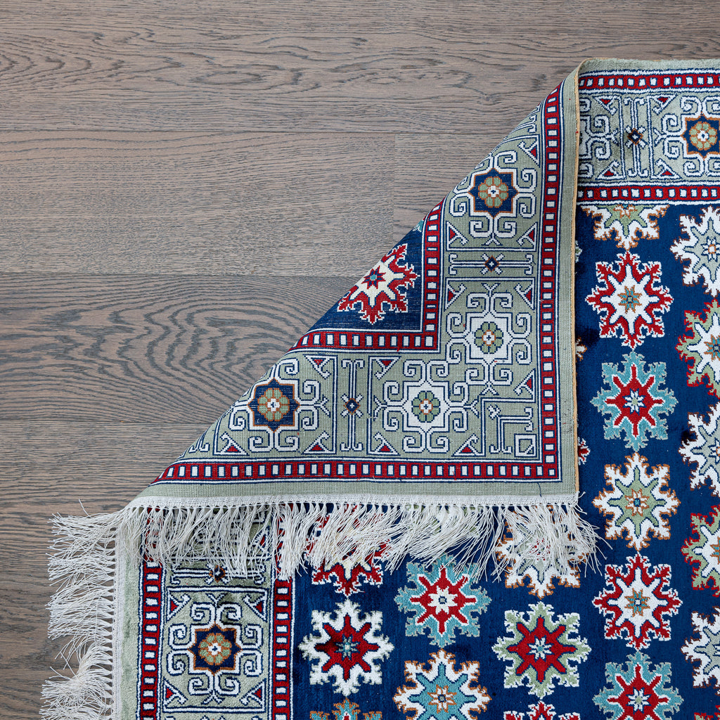 "Takiya" silk carpet